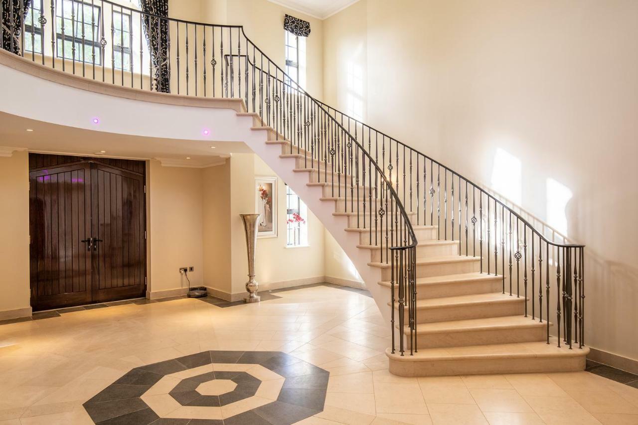 דירות רדסטוק Charlton Court מראה חיצוני תמונה